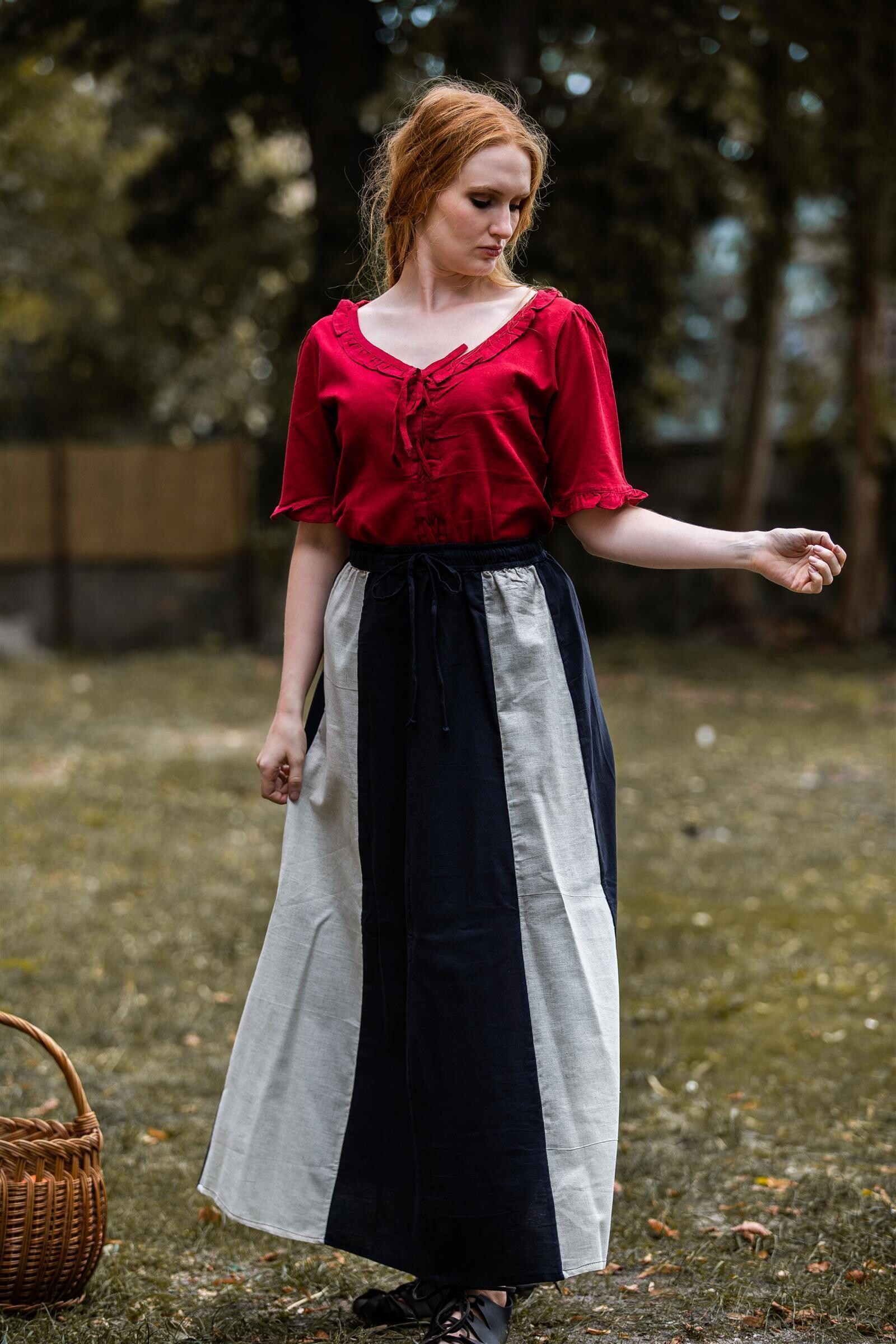 kurzarm-rueschenbluse-bea-bordeaux~10